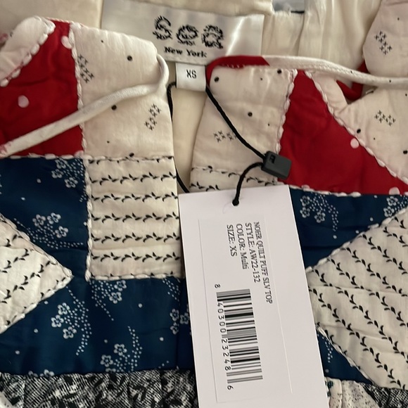 Sea Nohr Quilt Puff Sleeve Top - Picture 7 of 7